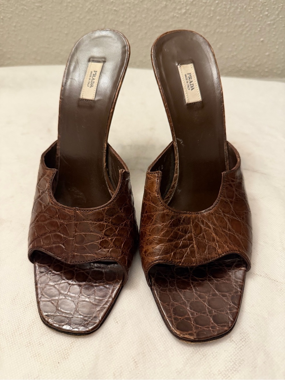 Prada Brown Croc-Embossed Open-Toe Mule Slides, pre-owned, SZ8.5 - Picture 11 of 16